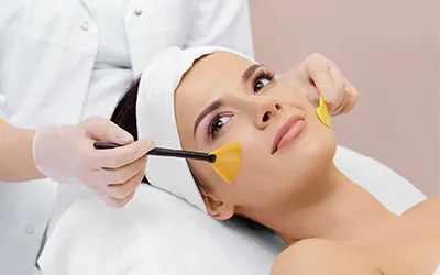 Skin Polishing Treatment in New Ranip